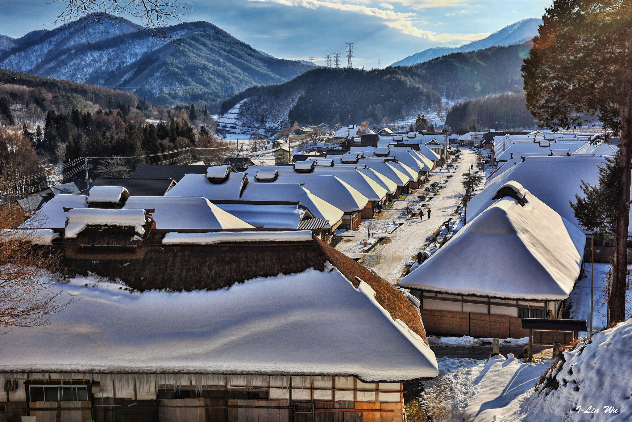 日本最小的雪鄉，50多座茅草屋沒有炕，冬季卻供不應求 旅行 第4張