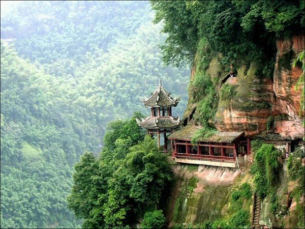 陜西有座1300年的古老寺廟，建在巖洞裡，杜甫蘇軾曾到此遊歷 旅行 第5張