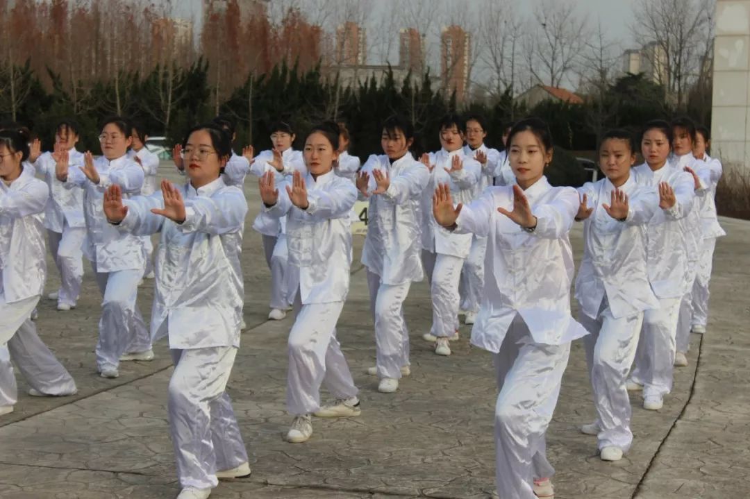 太极拳易有太极刚柔并济