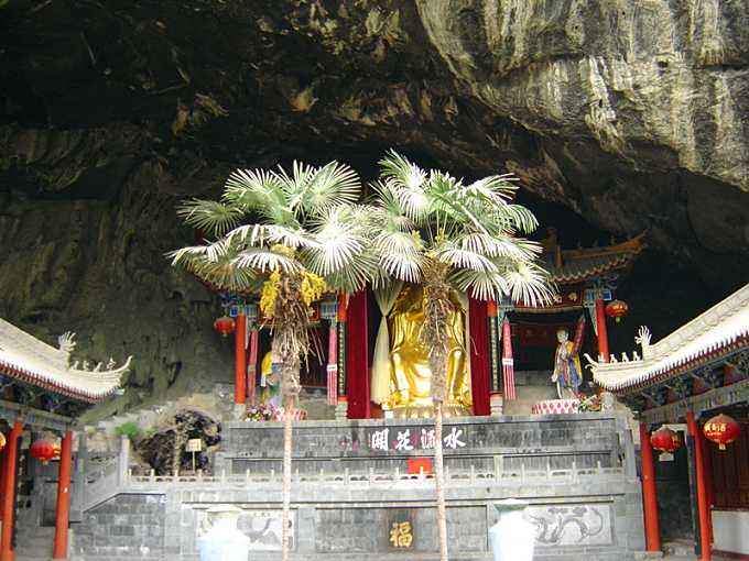 陜西有座1300年的古老寺廟，建在巖洞裡，杜甫蘇軾曾到此遊歷 旅行 第4張