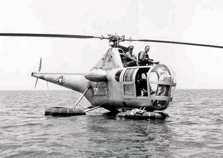 美军的第一架两栖直升机——西科斯基 r-5