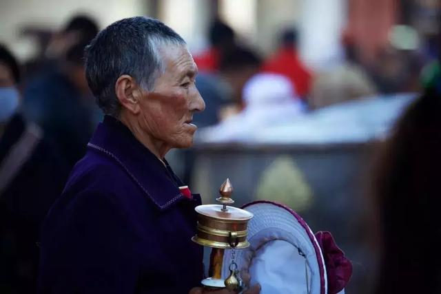 去西藏的人，為什麼一定要去大昭寺朝拜？ 旅行 第8張
