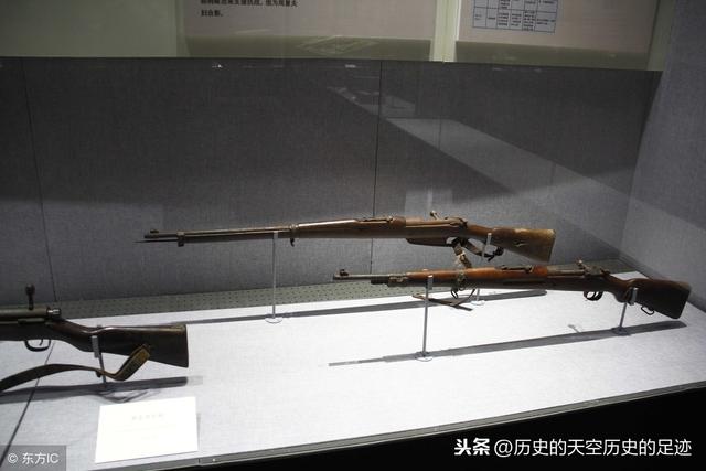 二战日本三八式步枪性能上整体跟各国研制主战枪支差别非常大