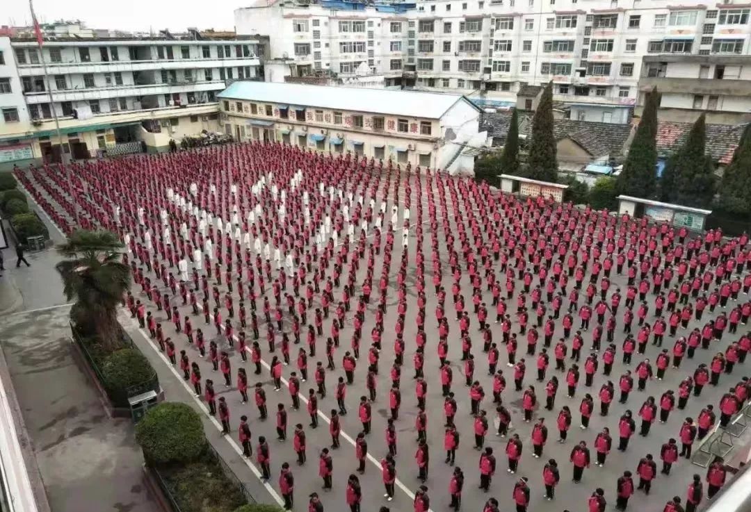 涡阳县城人口_涡阳淮中大道发生交通事故 西阳民警帮助走失儿童 涡阳食品安