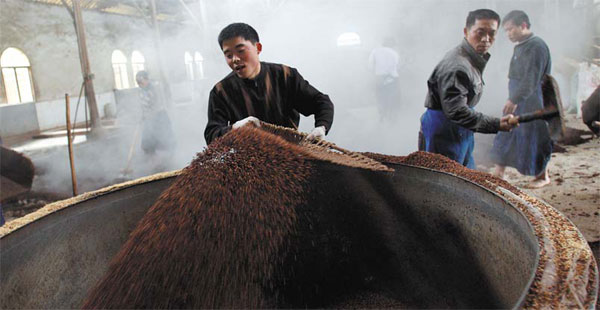 茅台酒酿造工艺:传统式的茅台酿酒方法