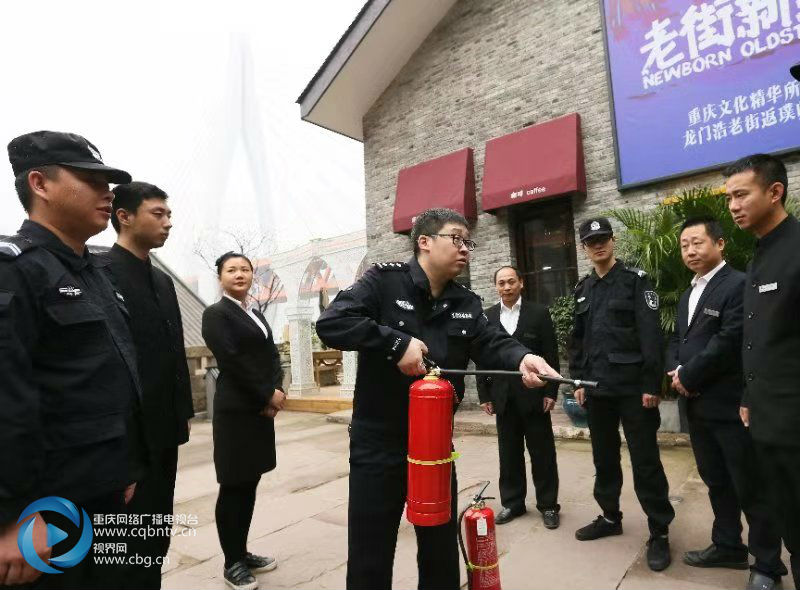 重庆南岸区公安分局龙门浩派出所多措施全力做好服务旅游发展工作