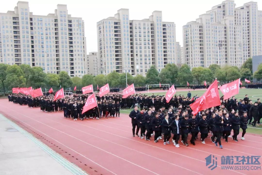 靖江外国语学校发生的这一幕,事关教育公平,孩子未来!