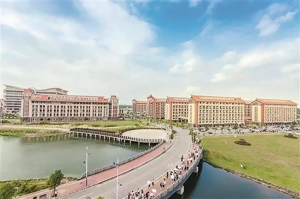 教育部批准设立北部湾大学,南宁师范大学