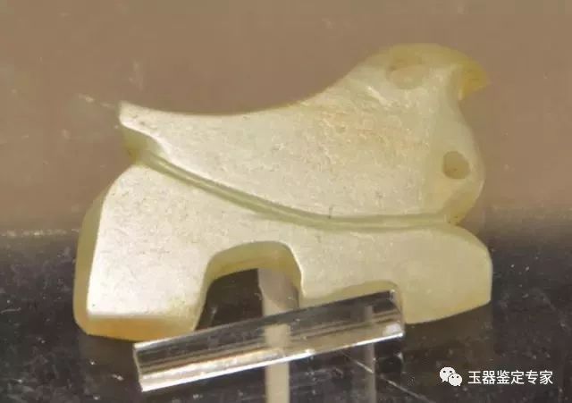 中国社会科学院考古研究所珍藏的商及西周时期玉器,主要出自河南安阳