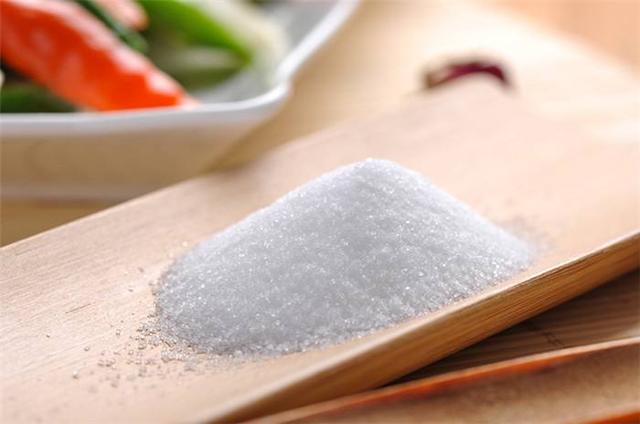 鹽是百病之源，營養師說：晚上頻繁出現3種情況，說明你鹽吃多了 健康 第1張