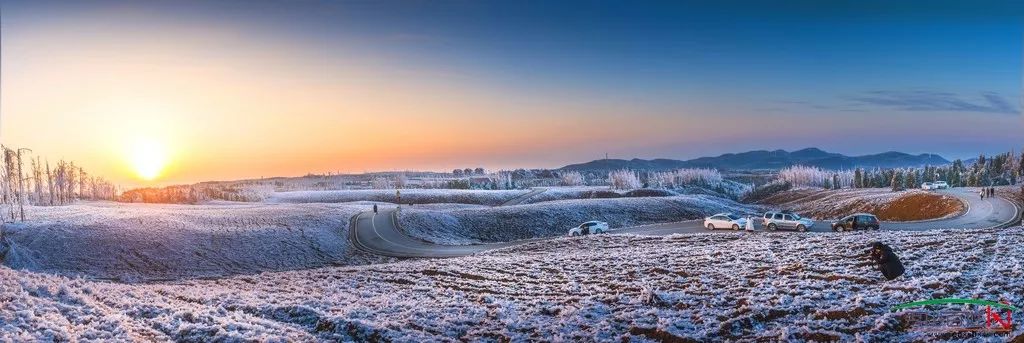 赏完雪景之后 入夜说不定冰雪夜晚的星空更美丽 秀山川河盖 秀山的