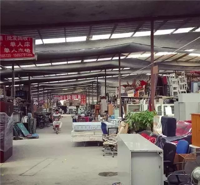 这些,也许是北京最后的旧货市场了._大柳树