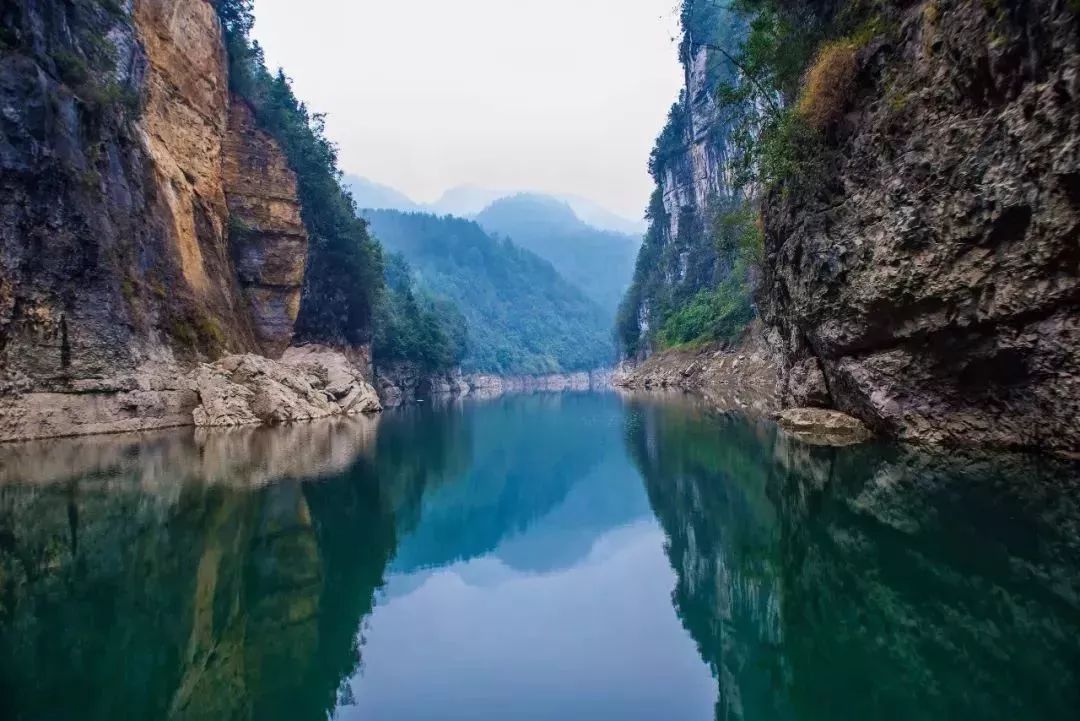 攻略|绥阳诗乡一日游,泡温泉,探密洞,宿秘境民居