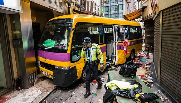 香港北角车祸死亡人数增至4人,警方疑司机未拉手刹