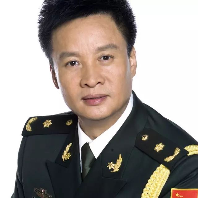 阎维文,中国音乐家协会理事,中央军委政治工作部歌舞团男高音歌唱家.
