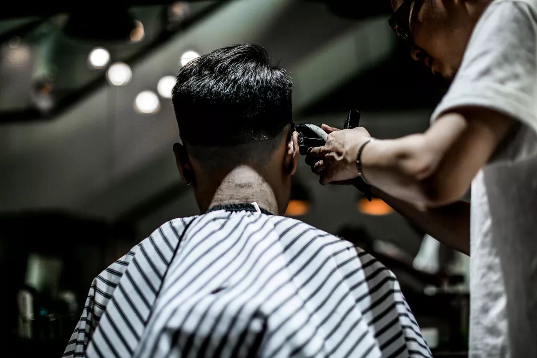 men barbershop 在"浩棋"现场,for men barbershop指定发型师为你免