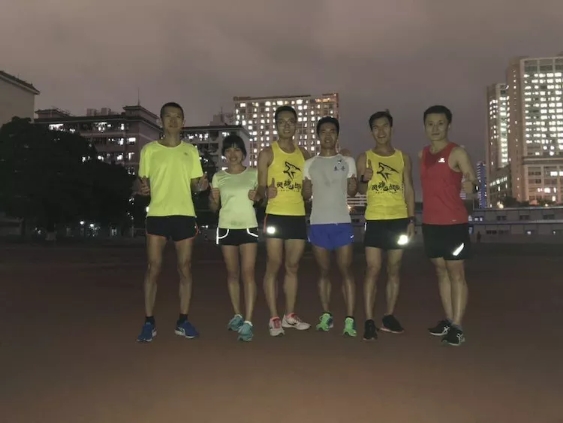 跑者故事\/2018,我的首个广州马拉松赛记