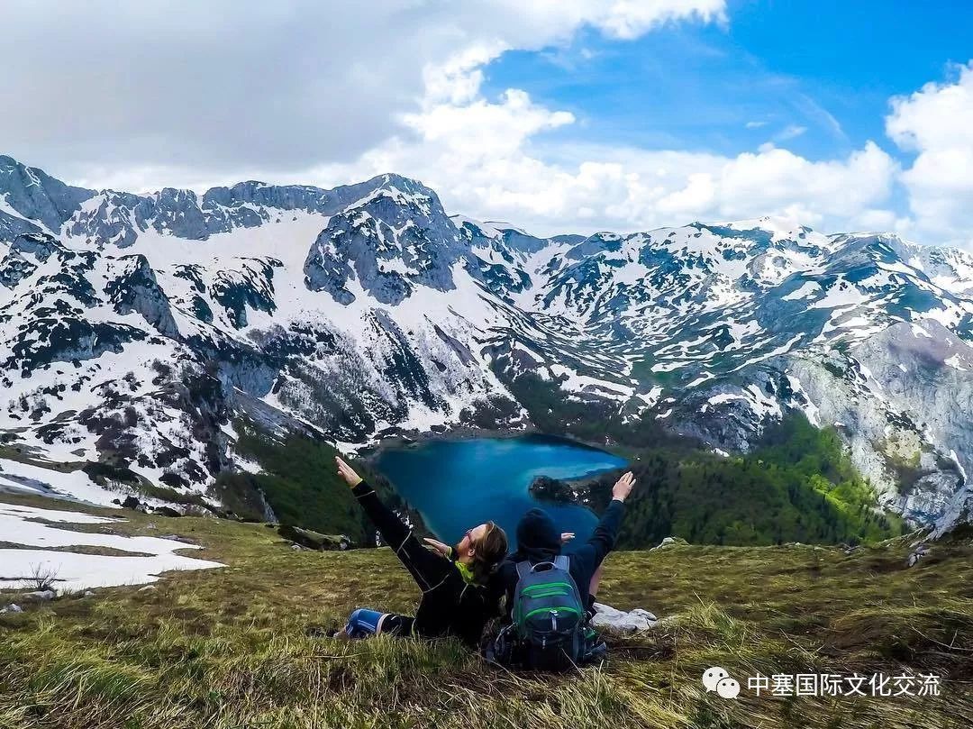 如果雪迟迟不来找你,那你,就来波黑找它好了!