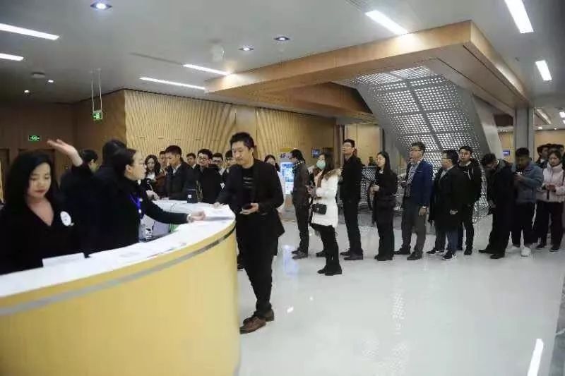 西昌招聘网_西昌市委政法委员会招人啦 共计40人(3)