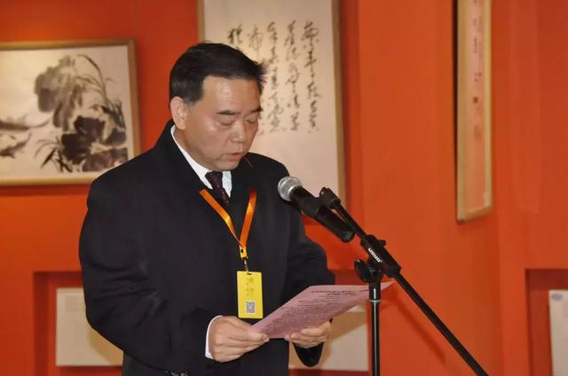 民进中央社会服务部副部长刘文胜宣布开幕