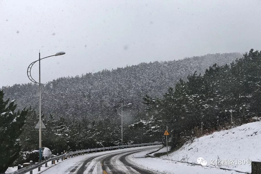 大雪中的環海路與雪後的海邊 汽車 第22張