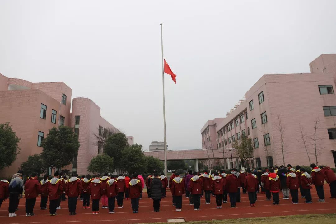 历史不容忘却富阳学校的国家公祭日