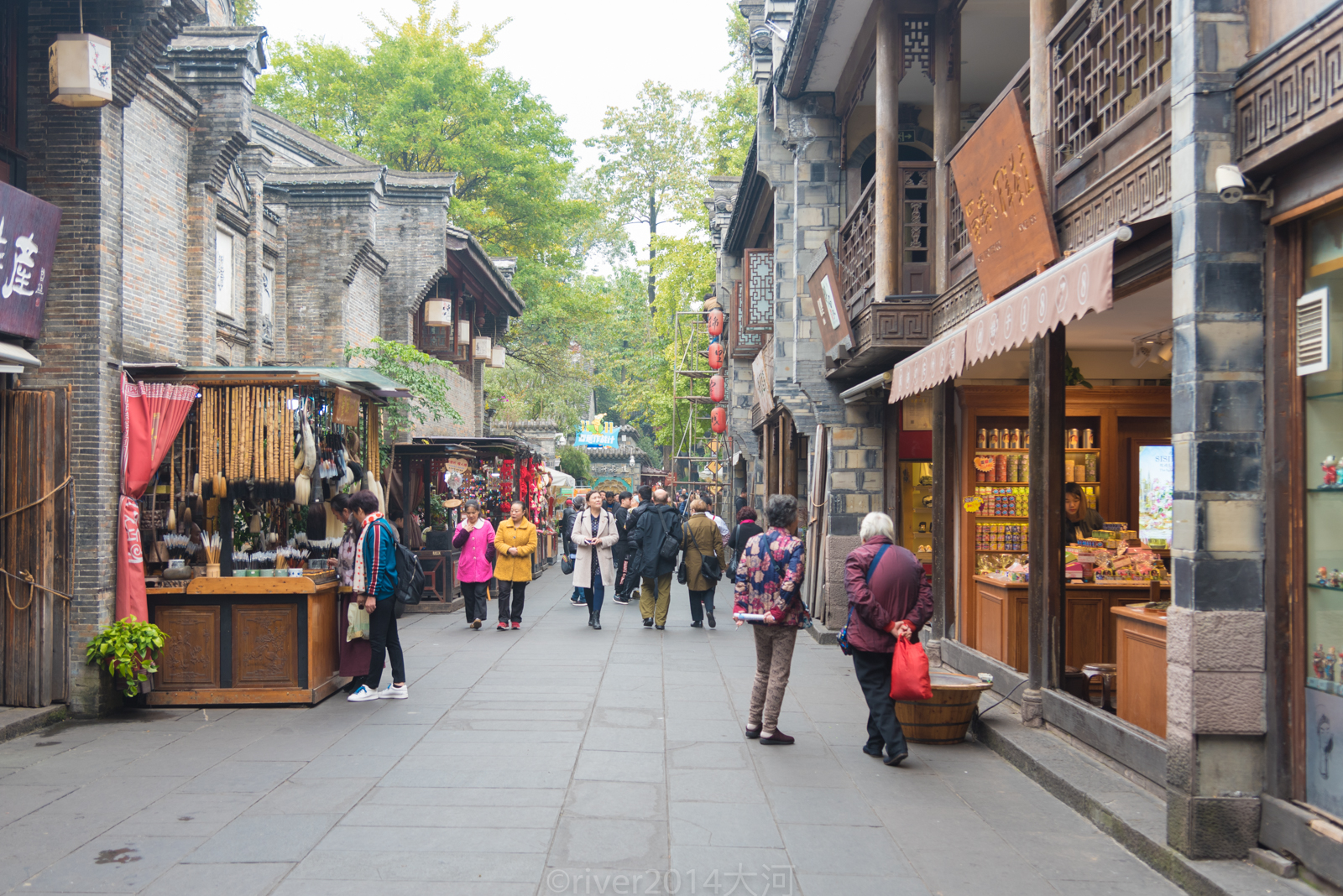 成都最古老的商业街已有2000多年,成了知名旅游景区