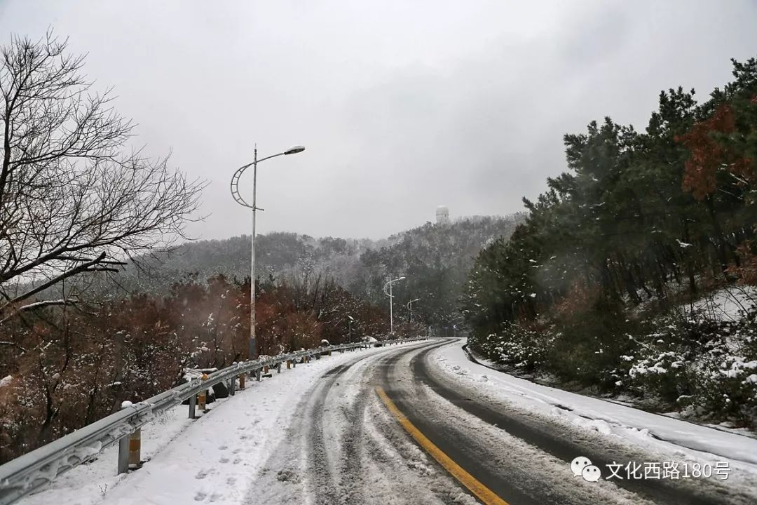 大雪中的環海路與雪後的海邊 汽車 第17張