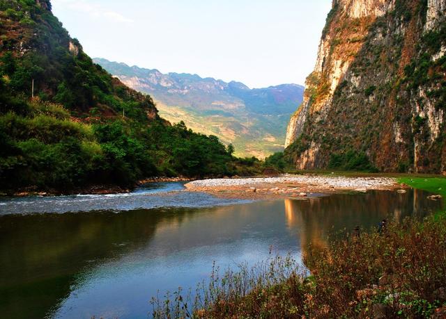 尼珠河大峡谷