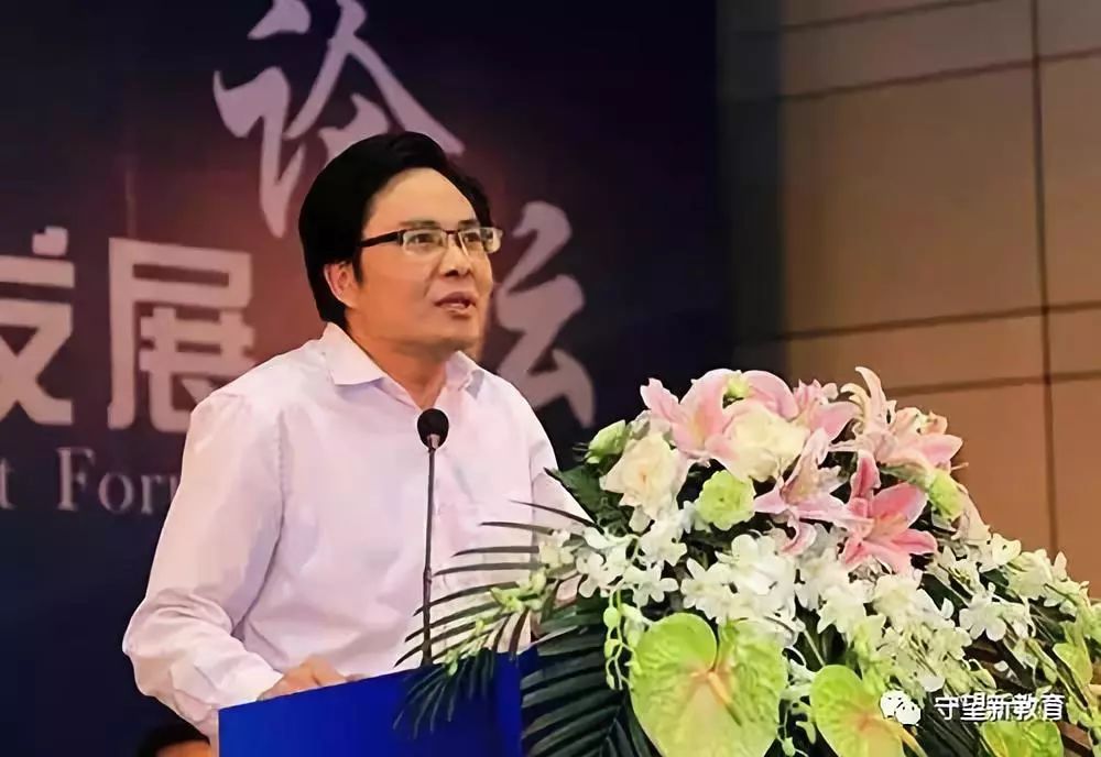 李松林,四川师范大学教育科学学院教授 深度学习的五个关键词 深度