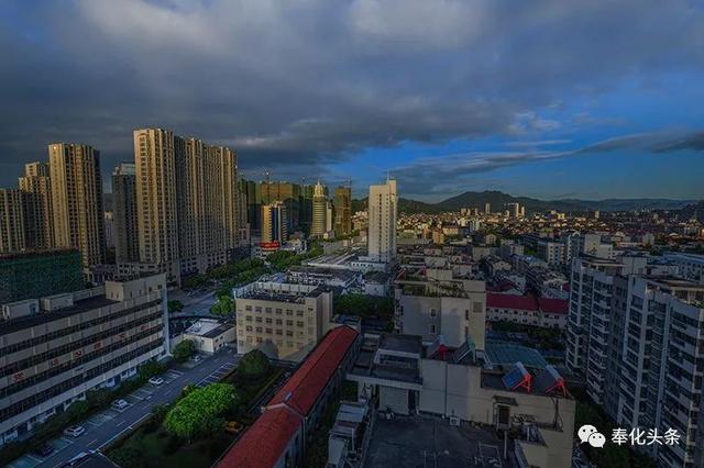 像奉化老南山路,老奉化中学,老奉化图书馆,老奉化体育场