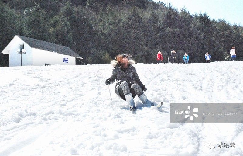 想滑雪又不想太冷?这些温度适宜的滑雪场,可能