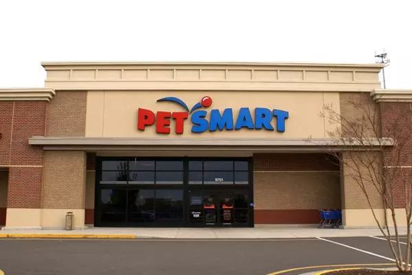 petsmart rivergate