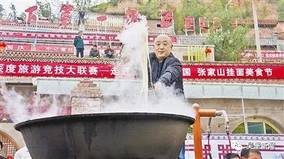 改革开放以来 武汉经济总量连上新台阶