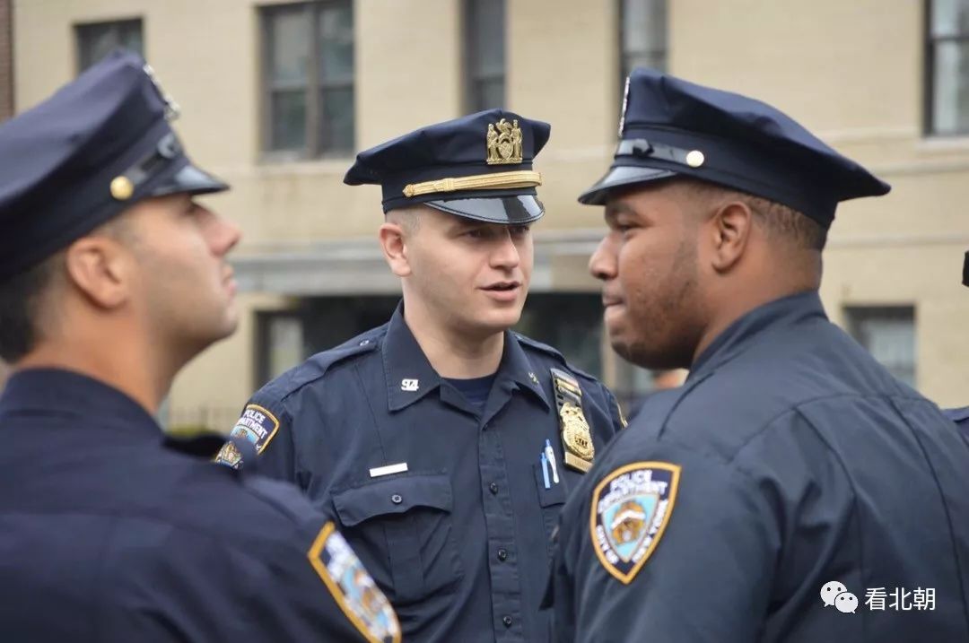 纽约警察局的警长们正牌nypdsergeants执勤图集