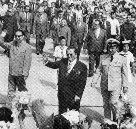 1977年南斯拉夫总统铁托访华台前幕后