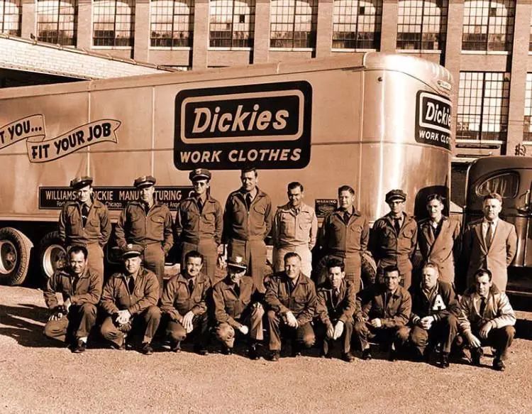 dickies dickies也是美国品牌,1922年成立于美国,其前身是一家做小型