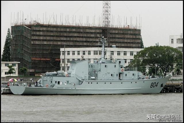 中国海军海上敢死队082ii型涡藏级猎扫雷舰