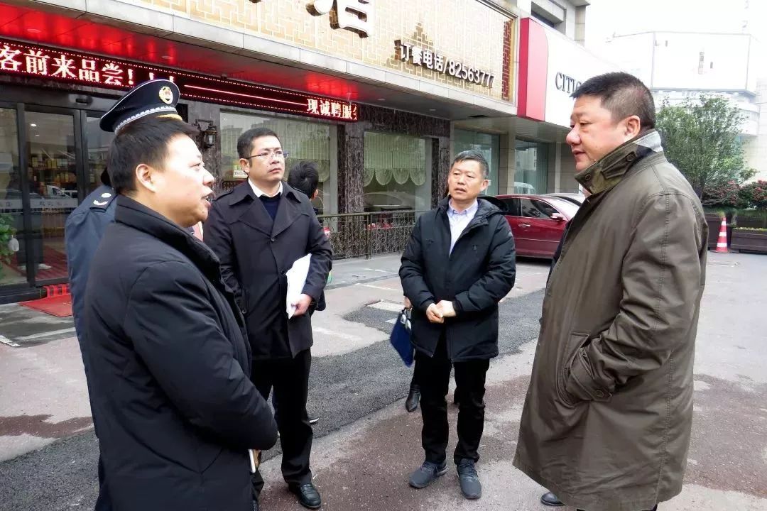 关注| 副区长方军检查瓜沥餐饮业污染问题专项整治工作