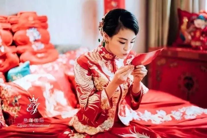 好彩婚纱摄影_婚纱摄影(3)