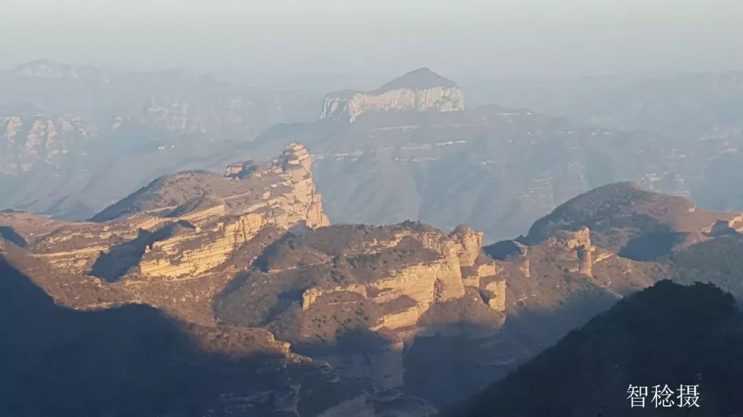 八百里太行的观景台武乡板山