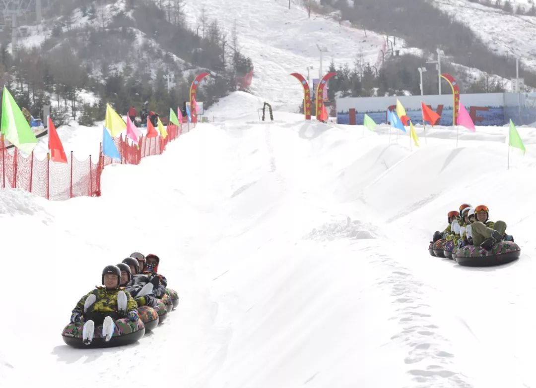 松鸣岩国际滑雪场抖音挑战赛12月15日-12月30日激情开启!