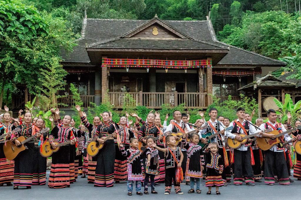 拉祜族的春节活动仡佬族有两个年节布朗族的春节传统习俗