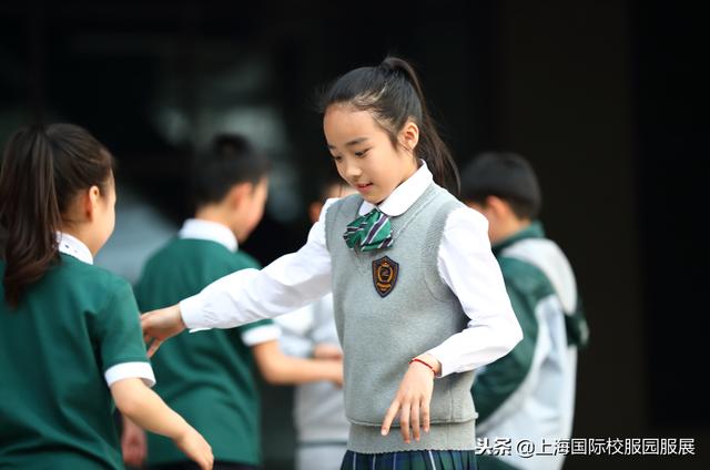 传承创新引领科技panson校服亮相2019上海国际校服展