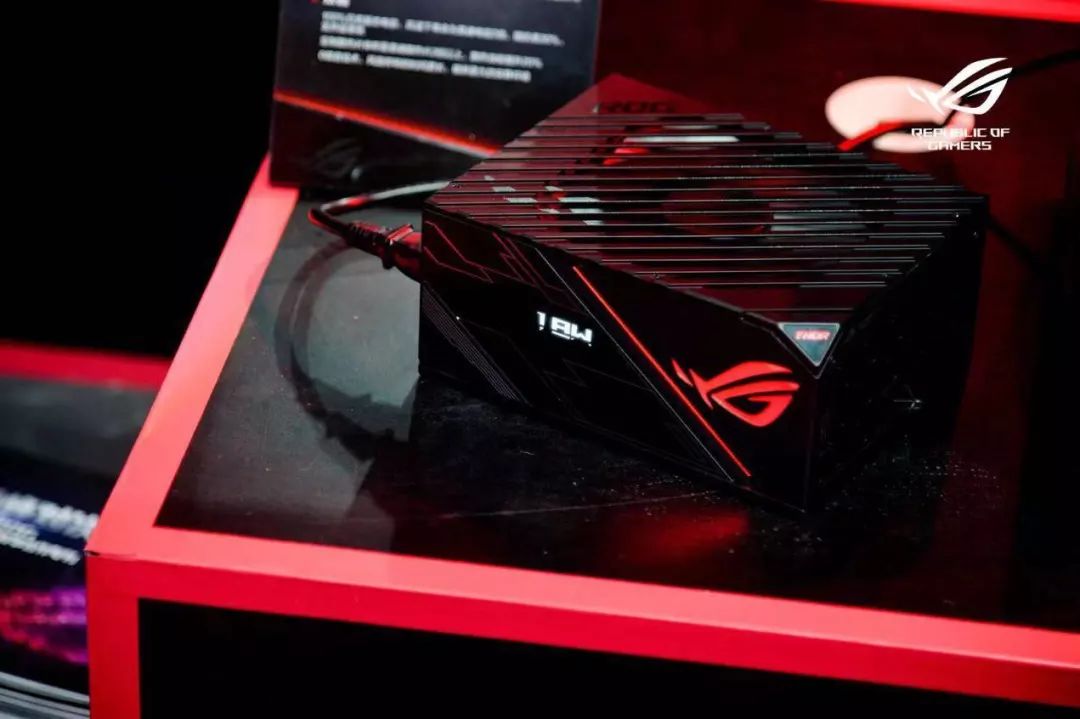 2018 rog day华硕rtx64 2080ti全系列一齐登场