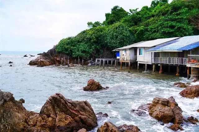 泰国旅行小众目的地,尖竹汶海边的抖音打卡点