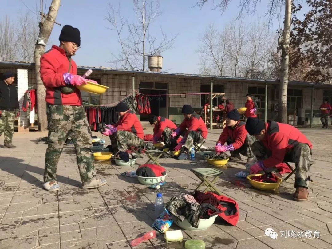 自己的事自己干, 木佛桥外训基地(石家庄市灵寿县三圣院乡东木佛村)