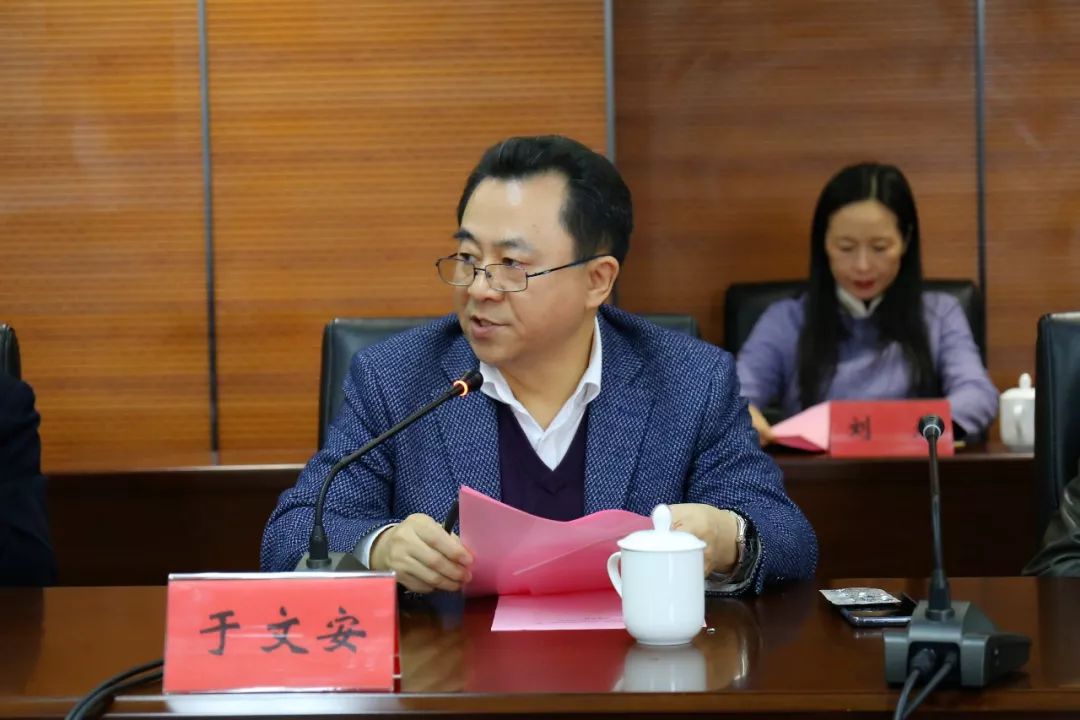 出席本次启动仪式的还有福州三中党委林晓枫书记,邵东生名校长工作室