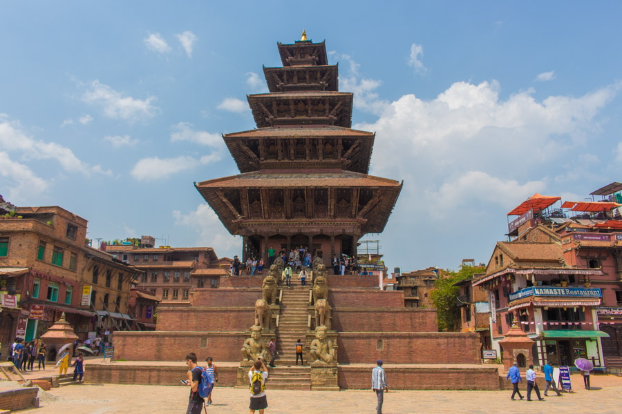从神秘寺庙到巍峨山景尼泊尔必去的12个美丽景点