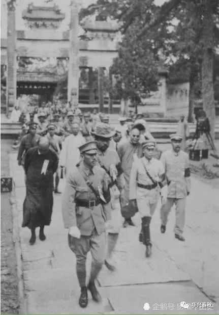 1,1928年7月6日,蒋介石与冯玉祥,阎锡山,李宗仁等.